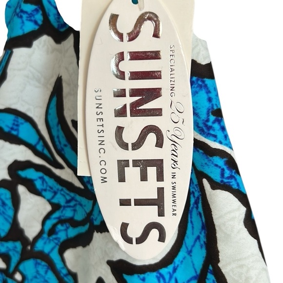 SUNSETS NWT, Swim skirt ,skort, sz 14, floral sea design,blue,white, coastal - Picture 3 of 15